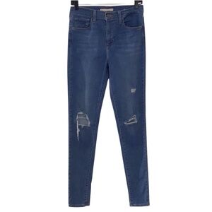 Levi’s High Rise Super Skinny Distressed Jeans Size 27